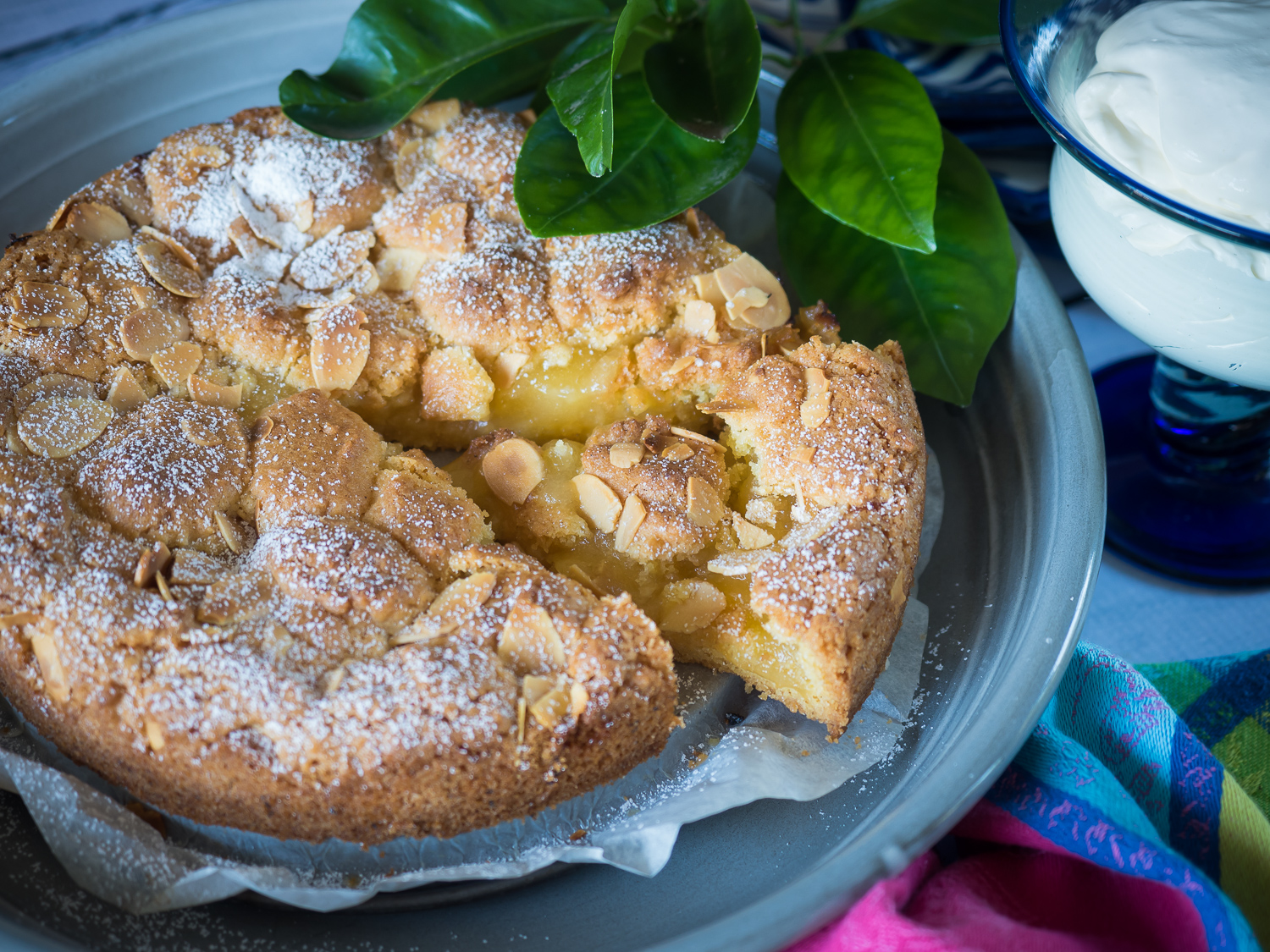 Simple Lemon Curd Cake